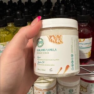 CARAMEL VANILLA SUGAR SCRUB